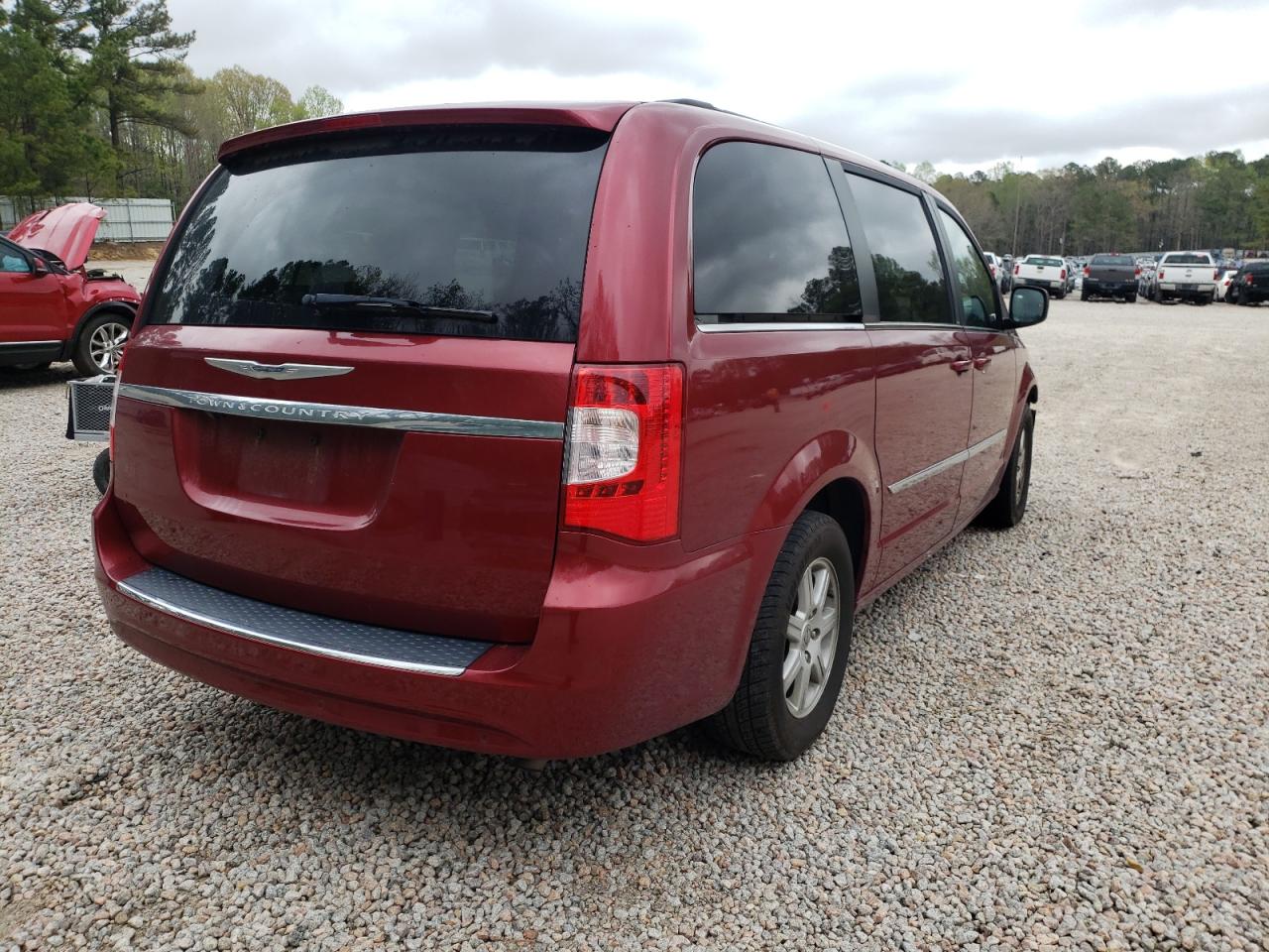 Photo 4 from auction – 2011 CHRYSLER TOWN & COU with VIN 2A4RR5DG8BR698149