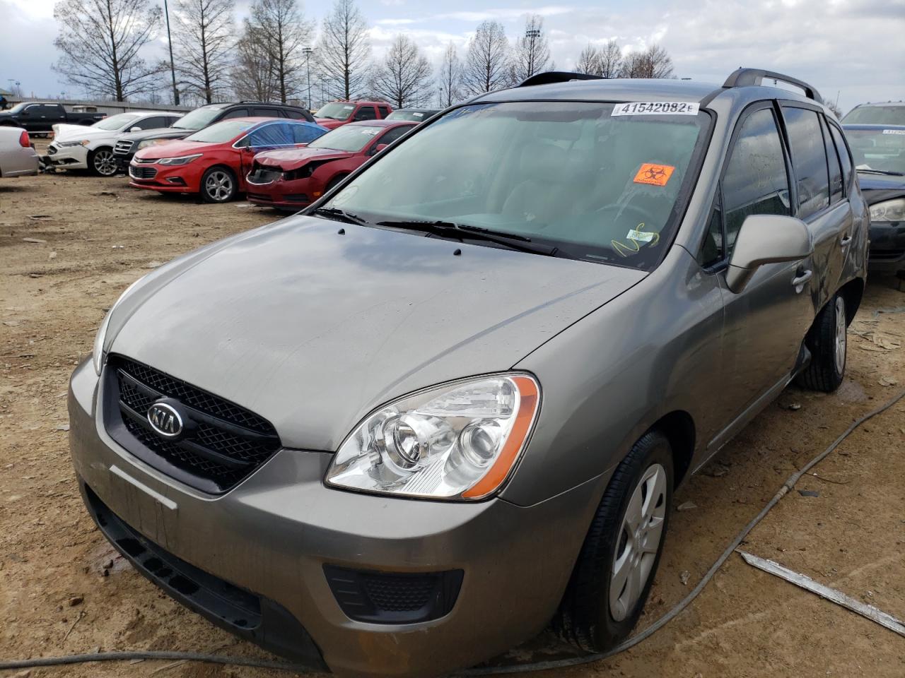 Photo 2 from auction – 2009 KIA RONDO BASE with VIN KNAFG528797273248