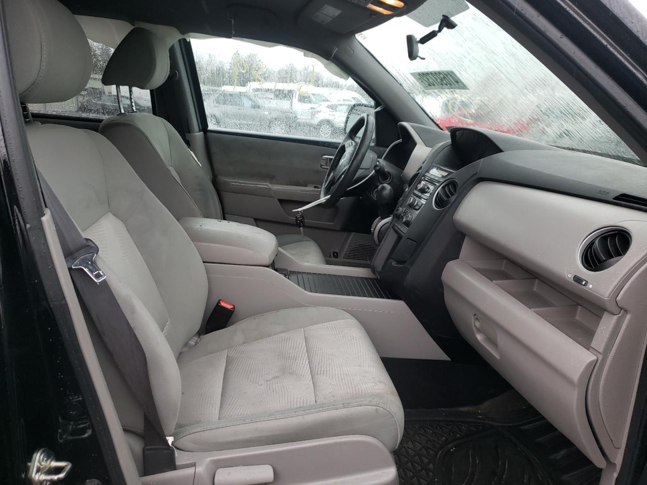 Photo 5 from auction – 2014 HONDA PILOT LX with VIN 5FNYF4H2XEB048340