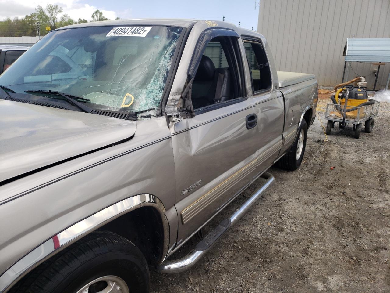 Photo 9 from auction – 1999 CHEVROLET SILVERADO with VIN 2GCEC19TXX1278113