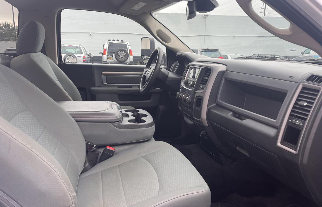 Photo 5 from auction – 2018 RAM 1500 ST with VIN 3C6JR7DT0JG219827