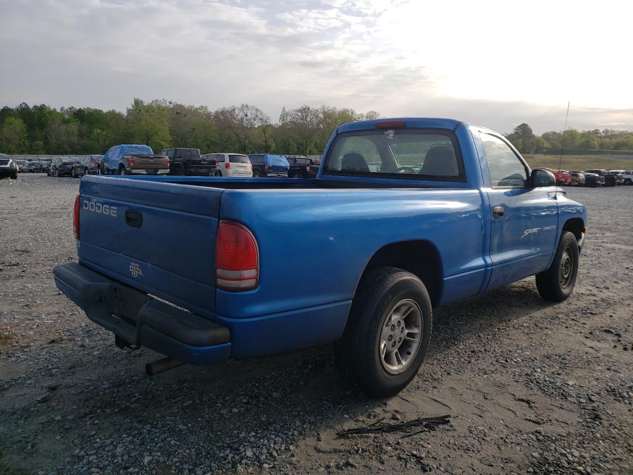 Photo 4 from auction – 2001 DODGE DAKOTA with VIN 1B7FL26P71S127982