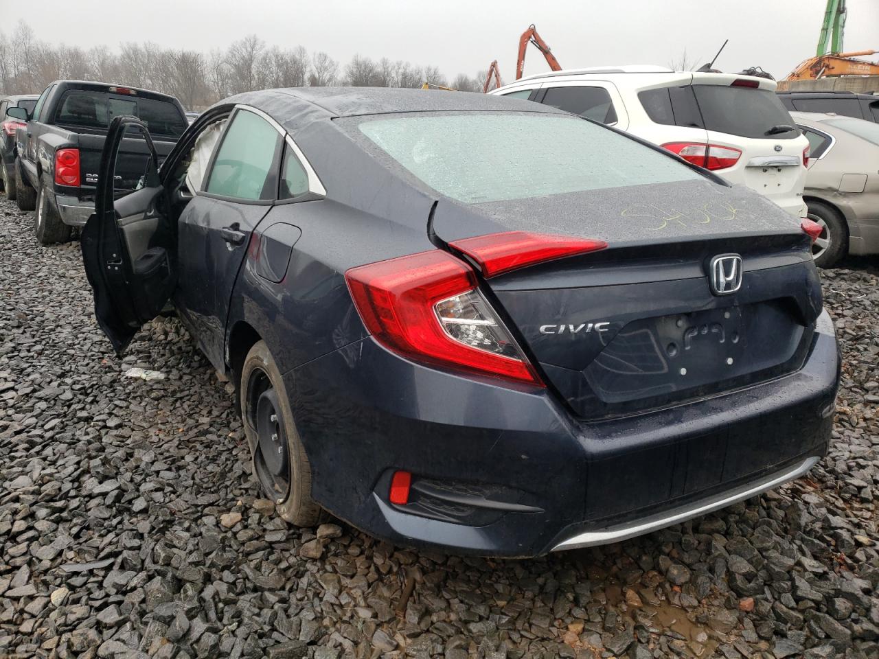 Photo 3 from auction – 2019 HONDA CIVIC LX with VIN 2HGFC2F65KH537651