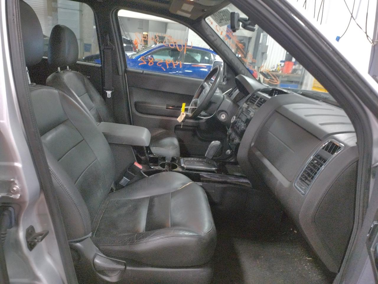 صورة رقم 5 من المزاد - 2008 FORD ESCAPE مع VIN 1FMCU94198KB33067