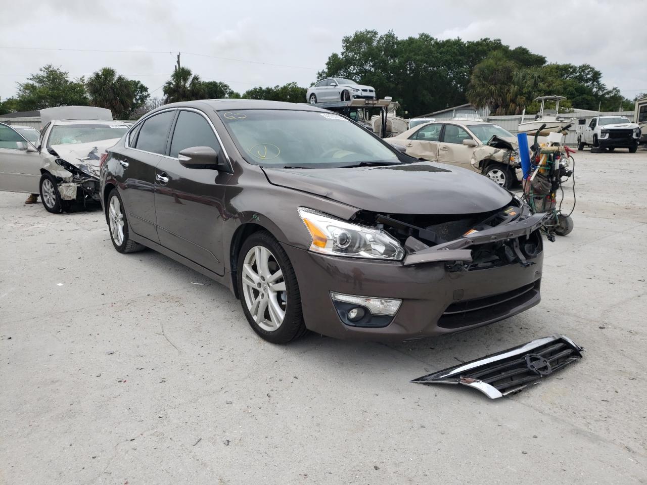 NISSAN ALTIMA 3.5 2013 with VIN 1N4BL3AP2DC297991 - Photo from auction