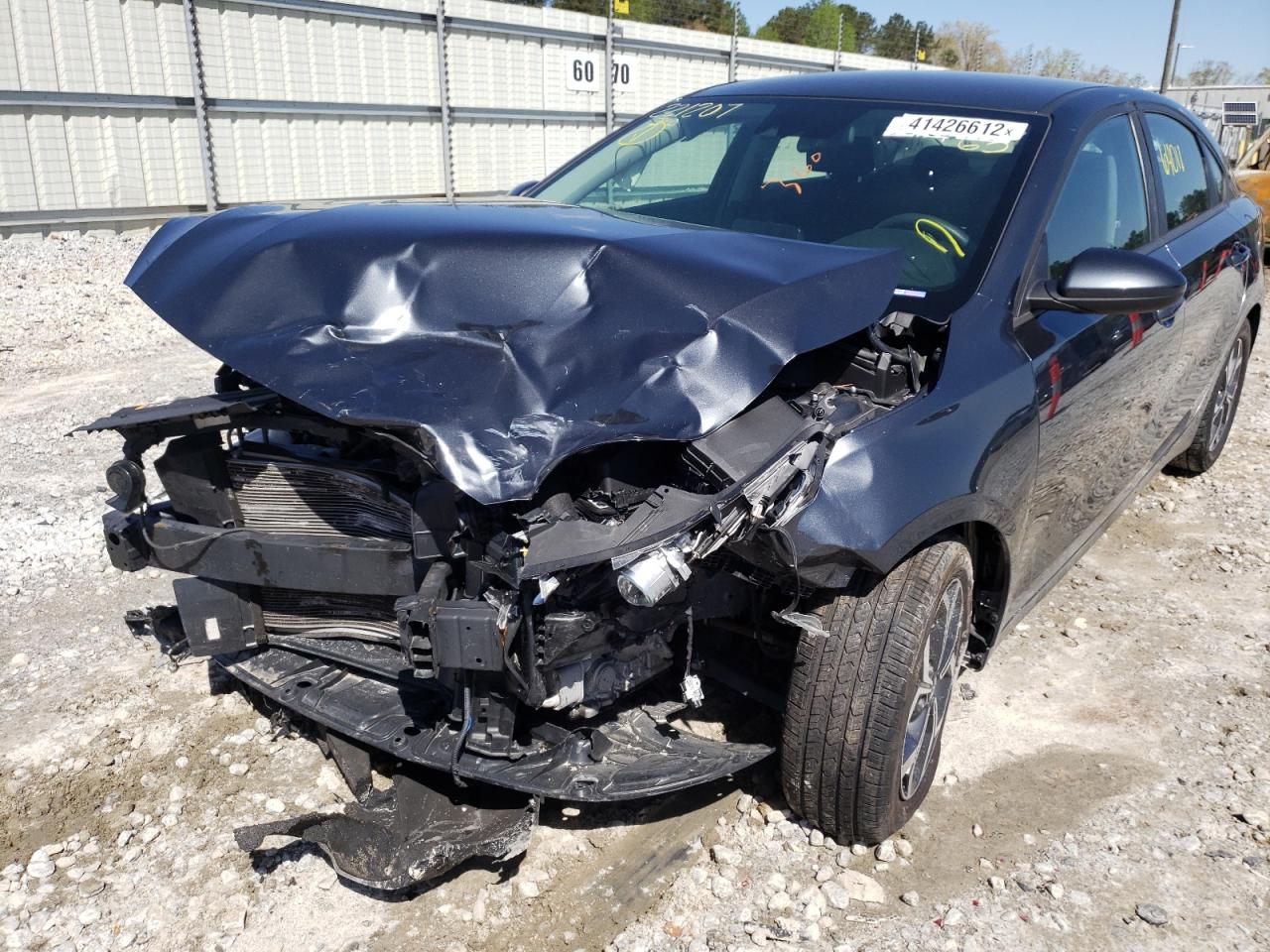 Photo 9 from auction – 2019 KIA FORTE FE with VIN 3KPF24AD9KE092409