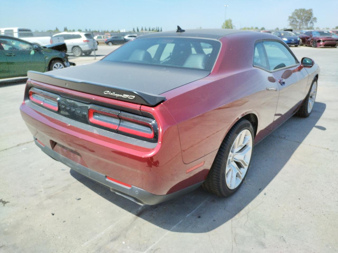 Photo 4 from auction – 2020 DODGE CHALLENGER with VIN 2C3CDZBT8LH230743