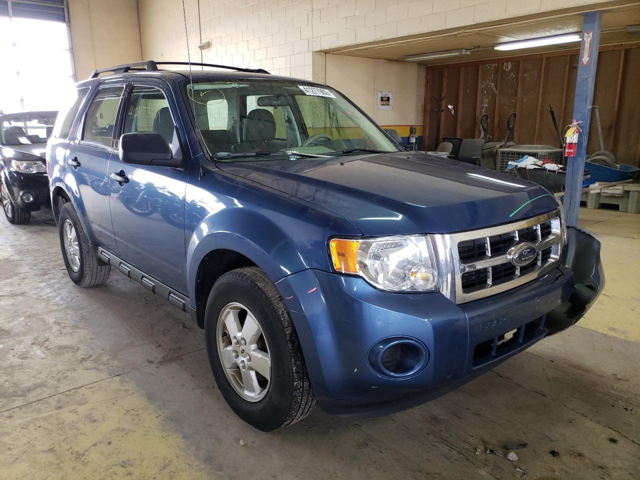 FORD ESCAPE XLS 2009 with VIN 1FMCU02749KD04215 - Photo from auction