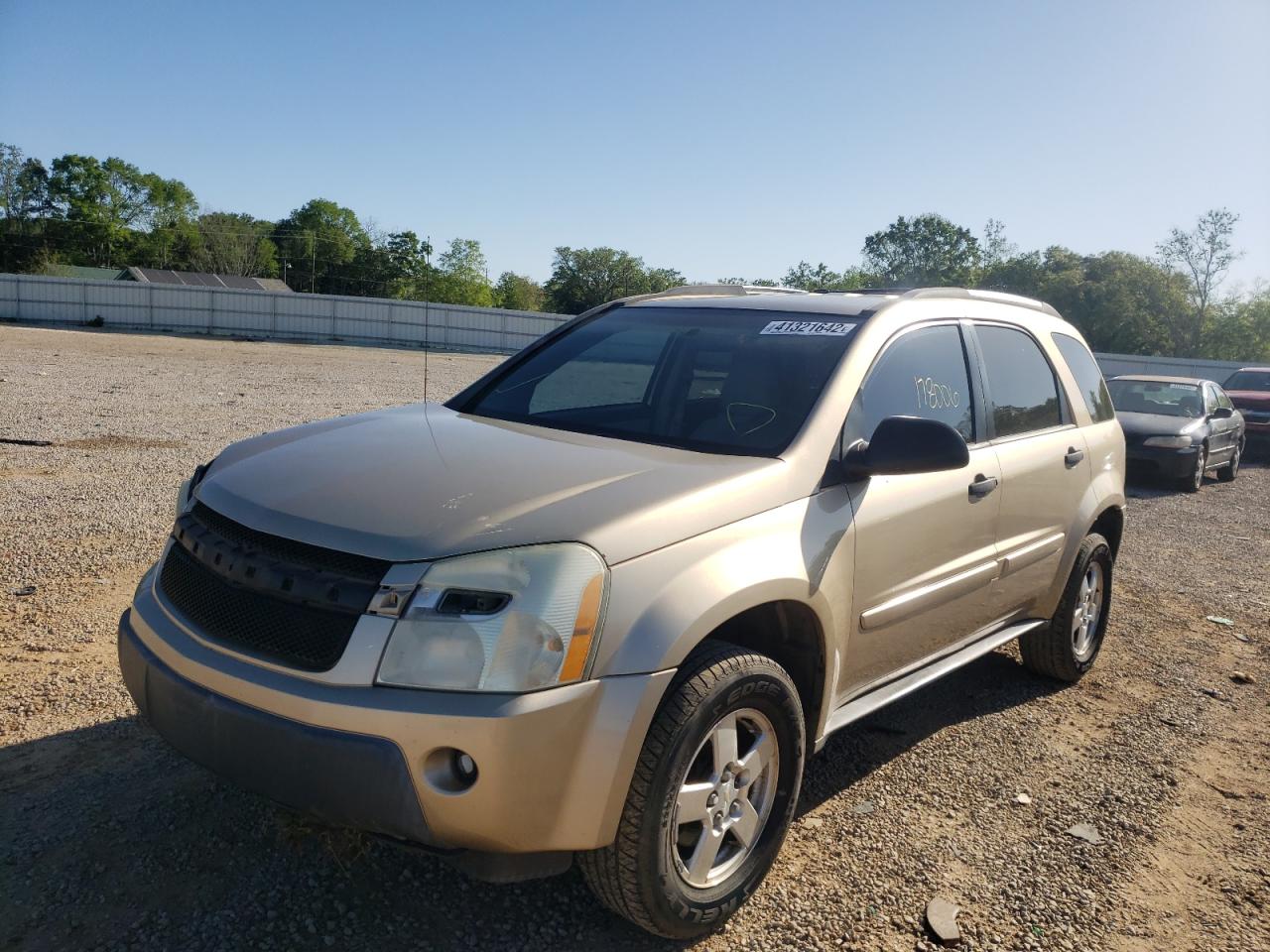 Photo 2 from auction – 2005 CHEVROLET EQUINOX LS with VIN 2CNDL13F956121473