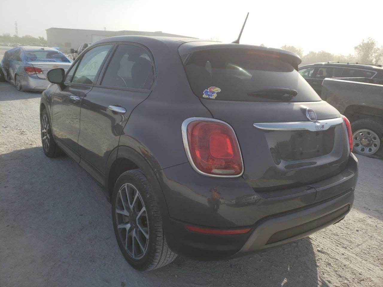 Photo 3 from auction – 2017 FIAT 500X TREKK with VIN ZFBCFXCBXHP583930