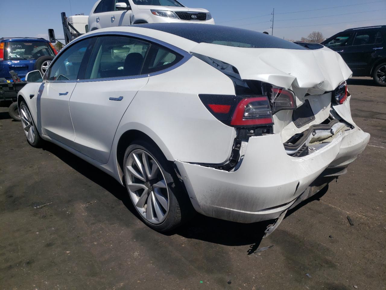 Photo 3 from auction – 2018 TESLA MODEL 3 with VIN 5YJ3E1EB2JF189316