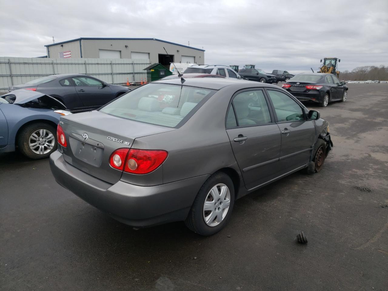 Photo 4 from auction – 2005 TOYOTA COROLLA CE with VIN 2T1BR32E05C428608