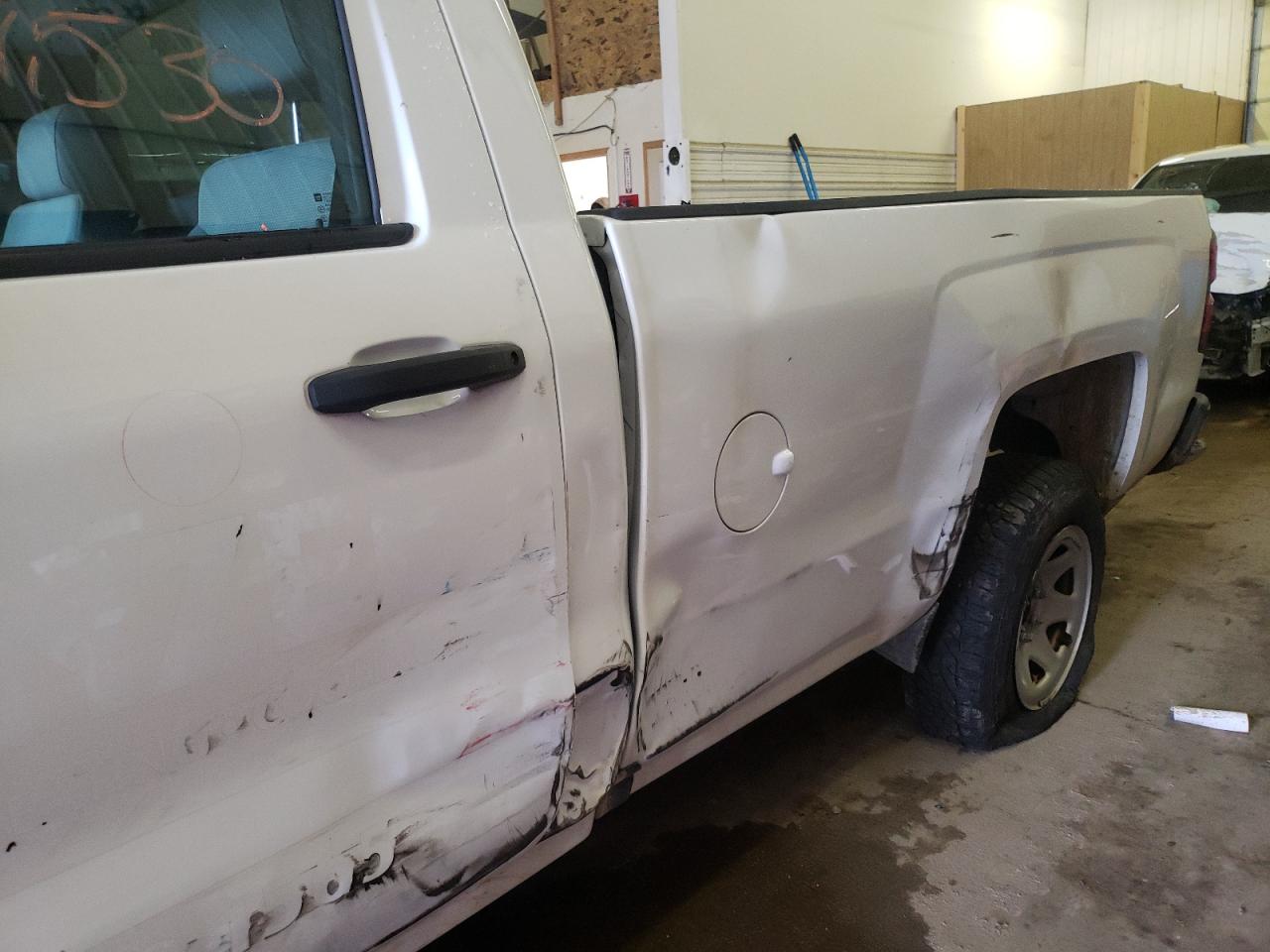 Photo 9 from auction – 2016 CHEVROLET SILVERADO with VIN 1GCNCNEC4GZ348807