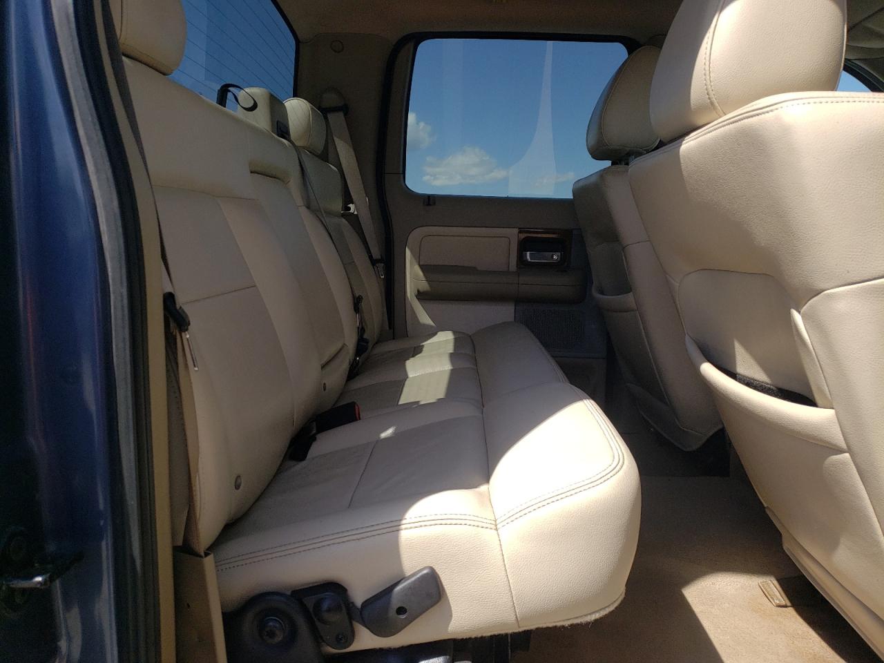 Photo 6 from auction – 2004 FORD F150 SUPER with VIN 1FTPW12554KD60337