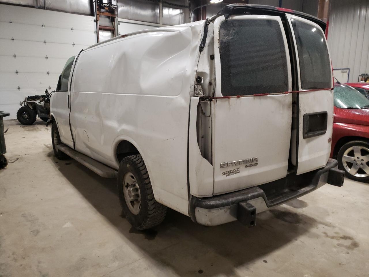 Photo 3 from auction – 2016 GMC SAVANA G25 with VIN 1GTW7AFF5G1168566