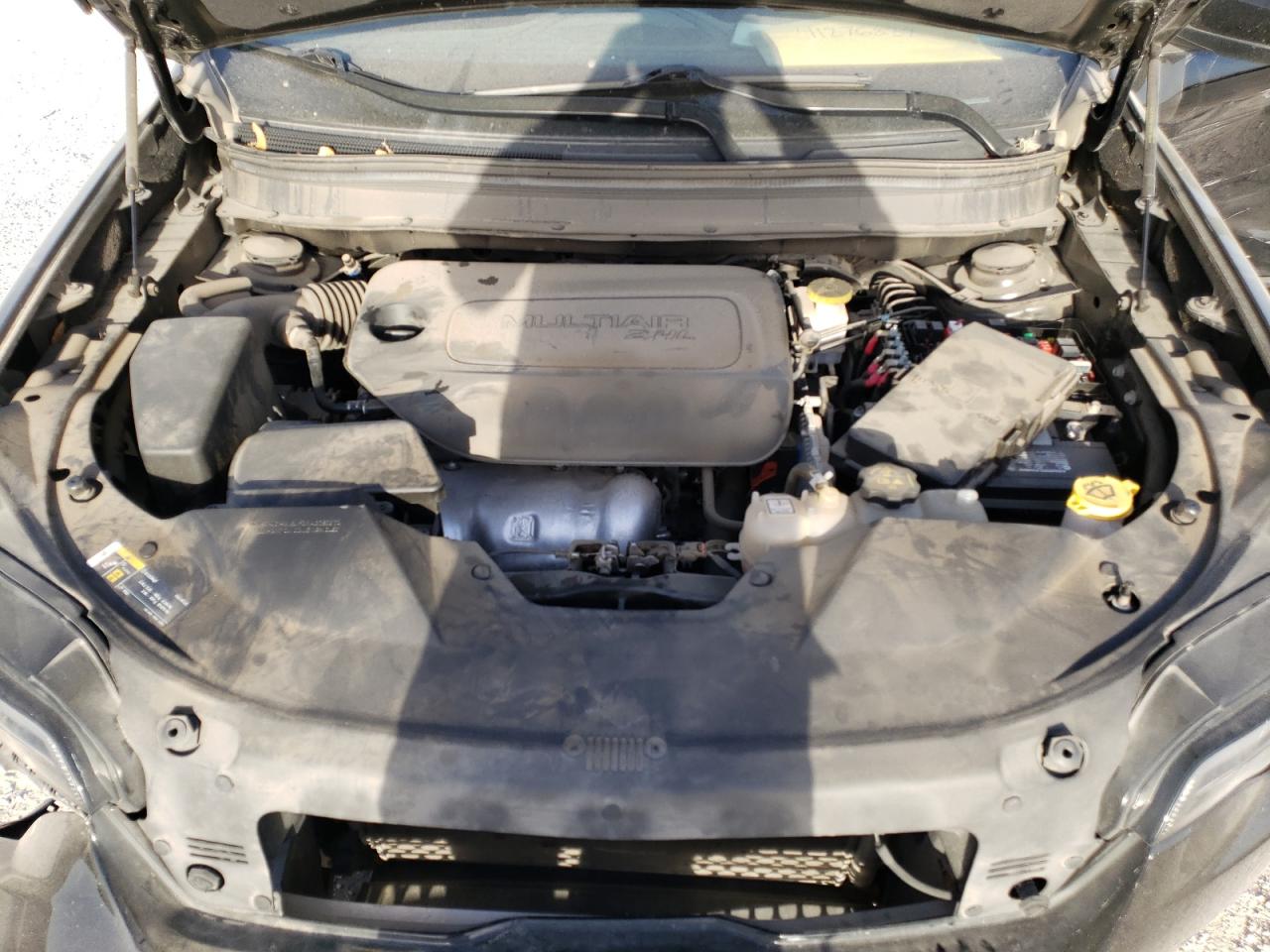 Photo 7 from auction – 2020 JEEP CHEROKEE L with VIN 1C4PJLCB4LD535792