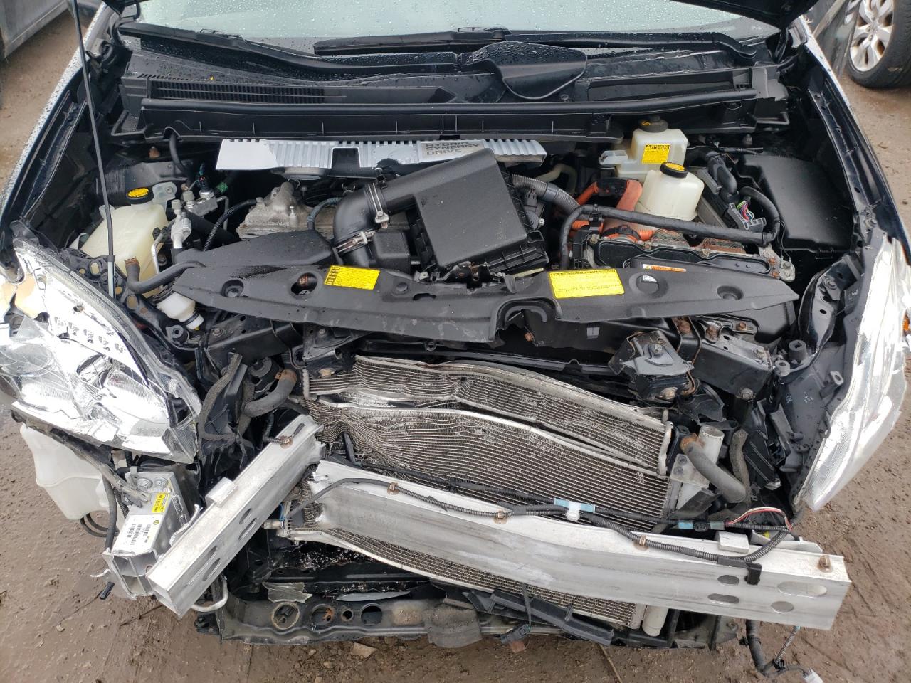 Photo 7 from auction – 2013 TOYOTA PRIUS with VIN JTDKN3DU8D5618426