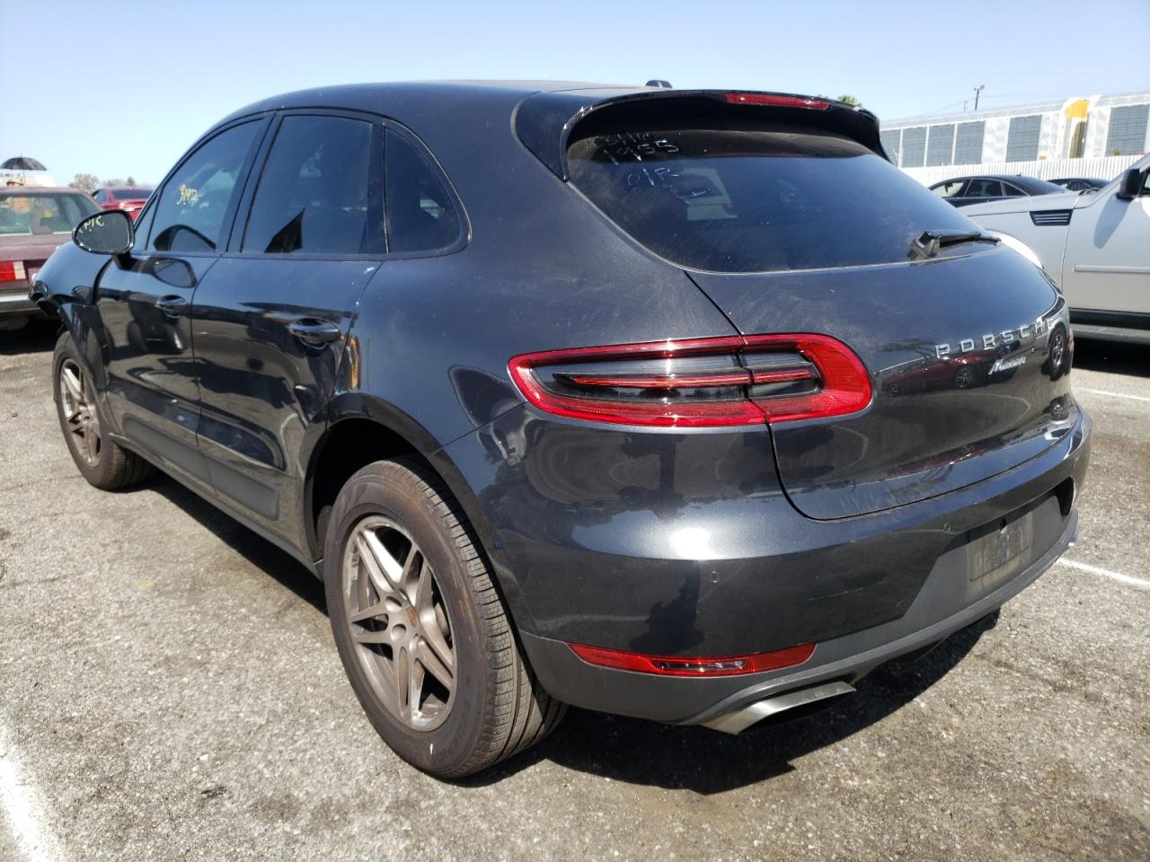 Photo 3 from auction – 2018 PORSCHE MACAN with VIN WP1AA2A59JLB12821