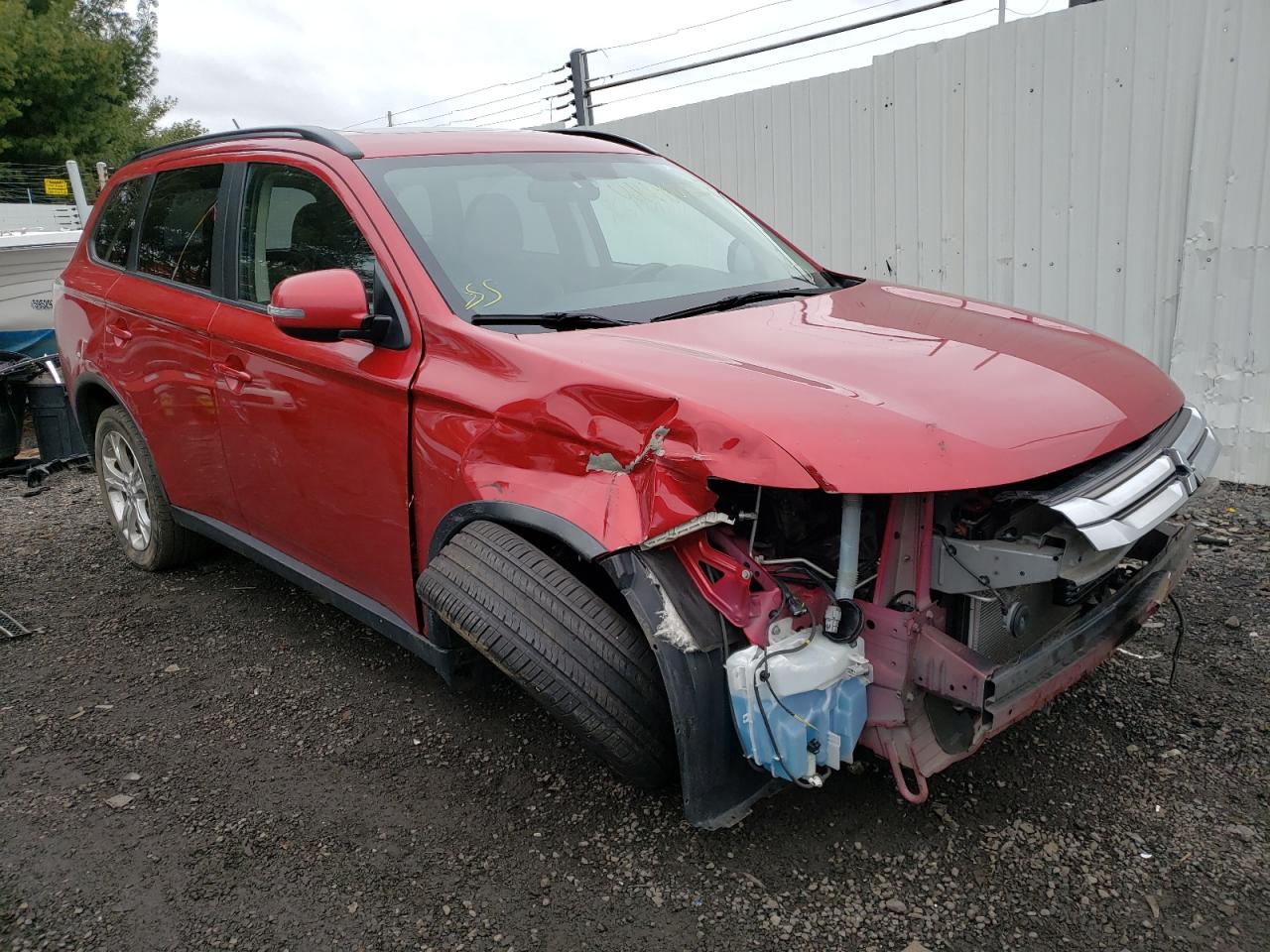 MITSUBISHI OUTLANDER 2015 with VIN JA4AZ3A32FZ002349 - Photo from auction
