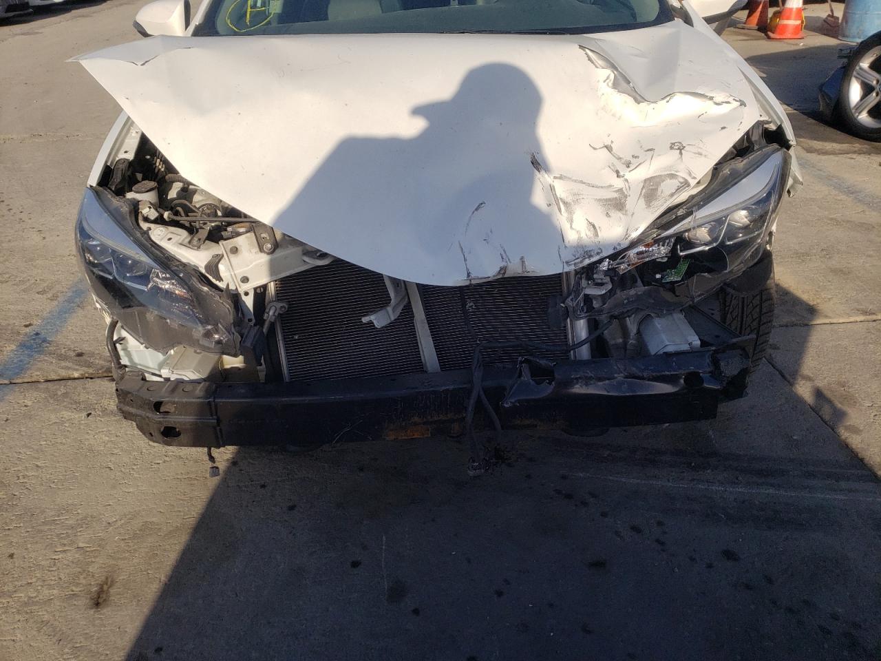 Photo 9 from auction – 2017 TOYOTA COROLLA L with VIN 5YFBURHE5HP606137