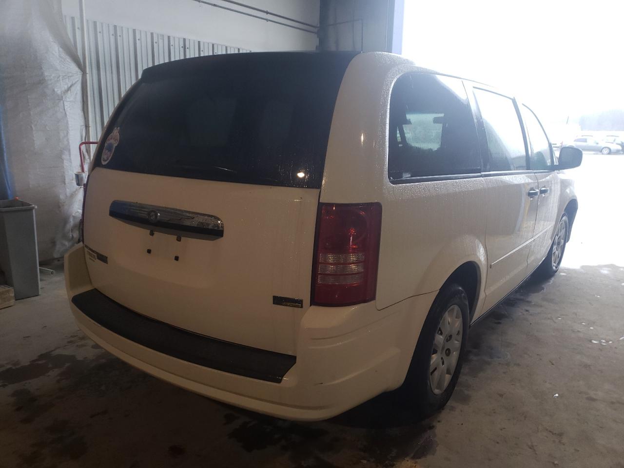 Photo 4 from auction – 2008 CHRYSLER TOWN & COU with VIN 2A8HR44H58R821136