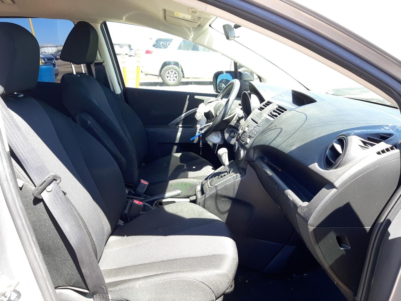 Photo 5 from auction – 2015 MAZDA 5 SPORT with VIN JM1CW2BL6F0189289