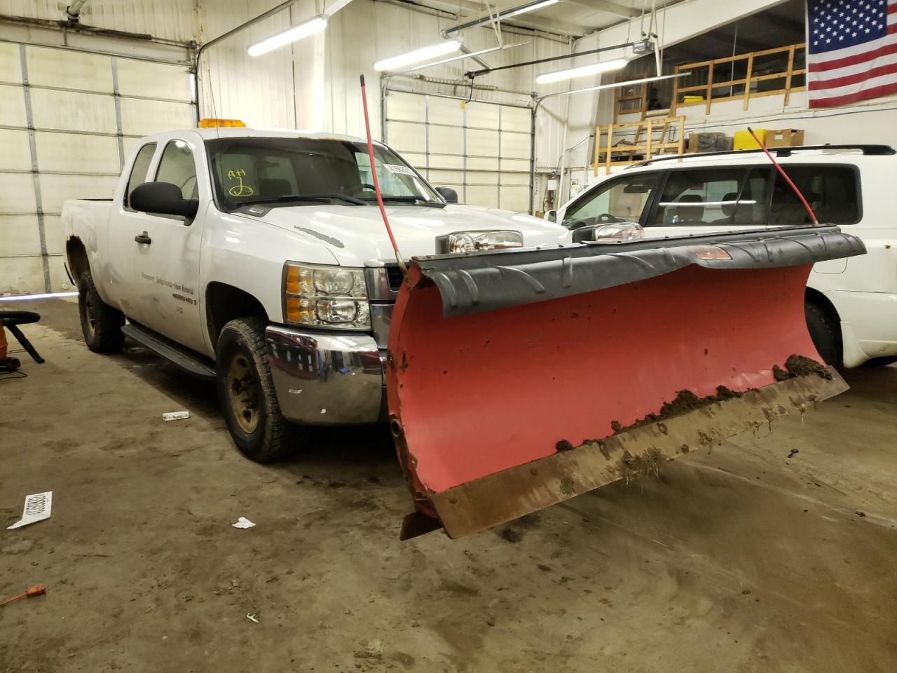 CHEVROLET SILVERADO 2009 with VIN 1GCHK49K19E142883 - Photo from auction