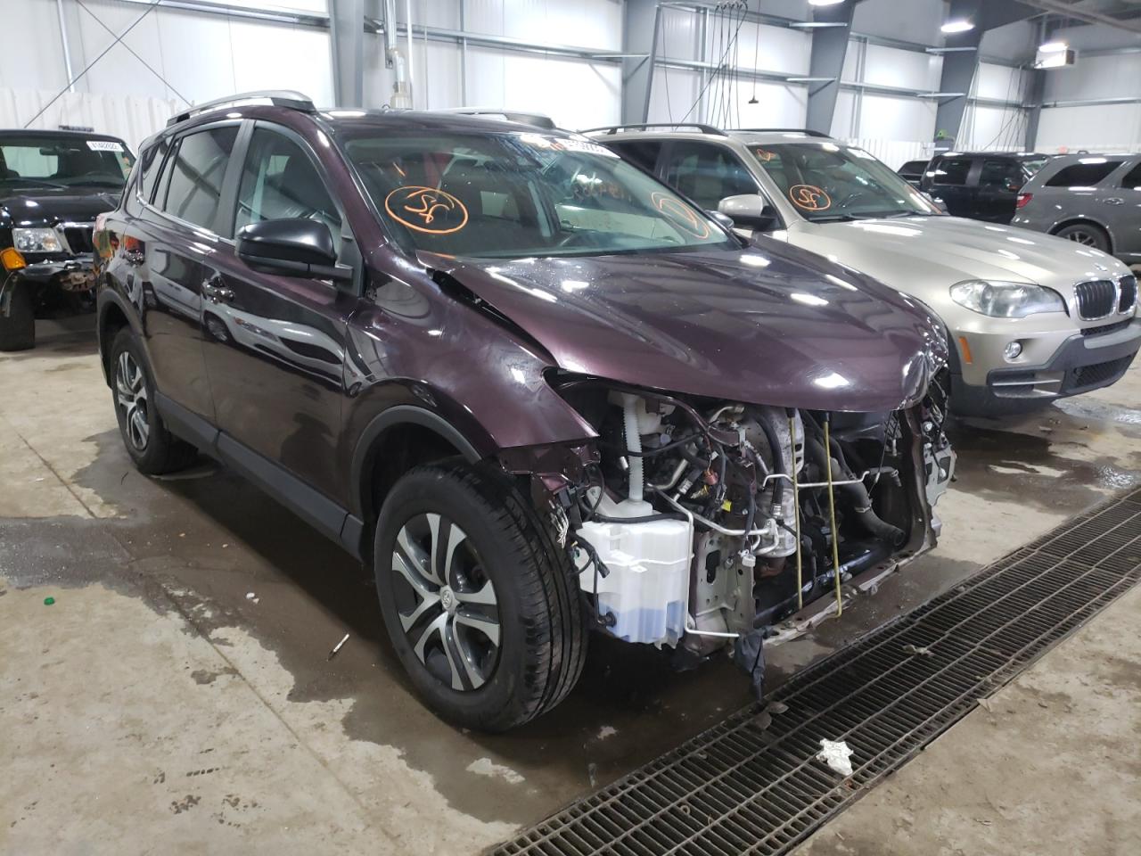 TOYOTA RAV4 LE 2018 with VIN 2T3BFREV2JW731686 - Photo from auction