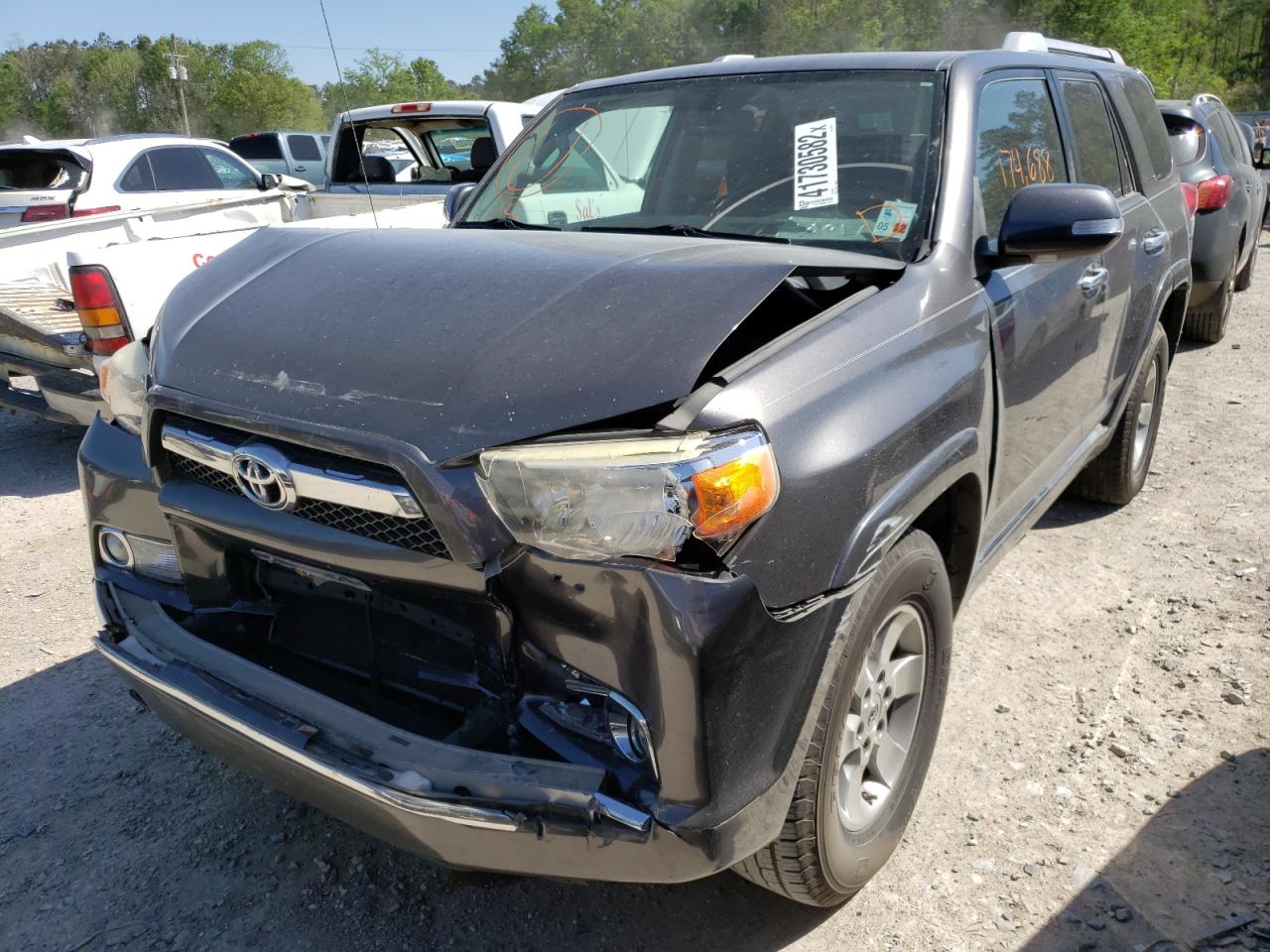 Photo 2 from auction – 2010 TOYOTA 4RUNNER SR with VIN JTEZU5JR5A5013218