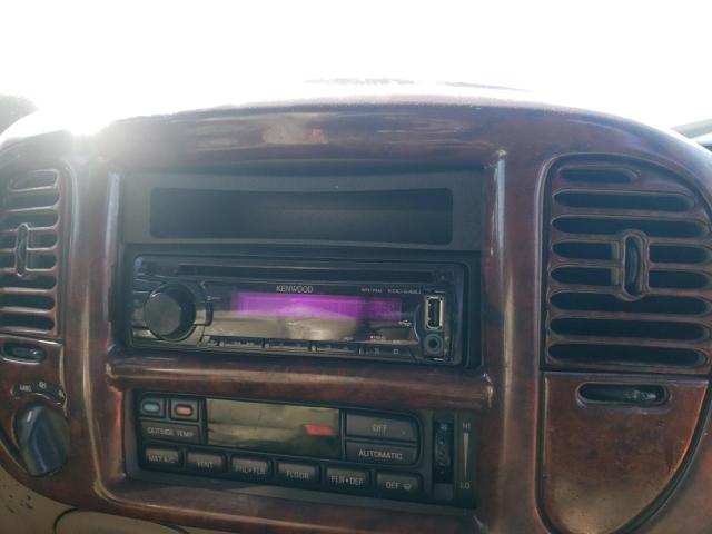 Photo 9 from auction – 2002 FORD EXPEDITION with VIN 1FMFU18L72LA26188