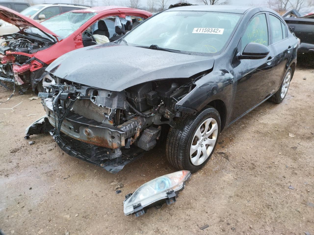 Photo 2 from auction – 2013 MAZDA 3 I with VIN JM1BL1U7XD1713551