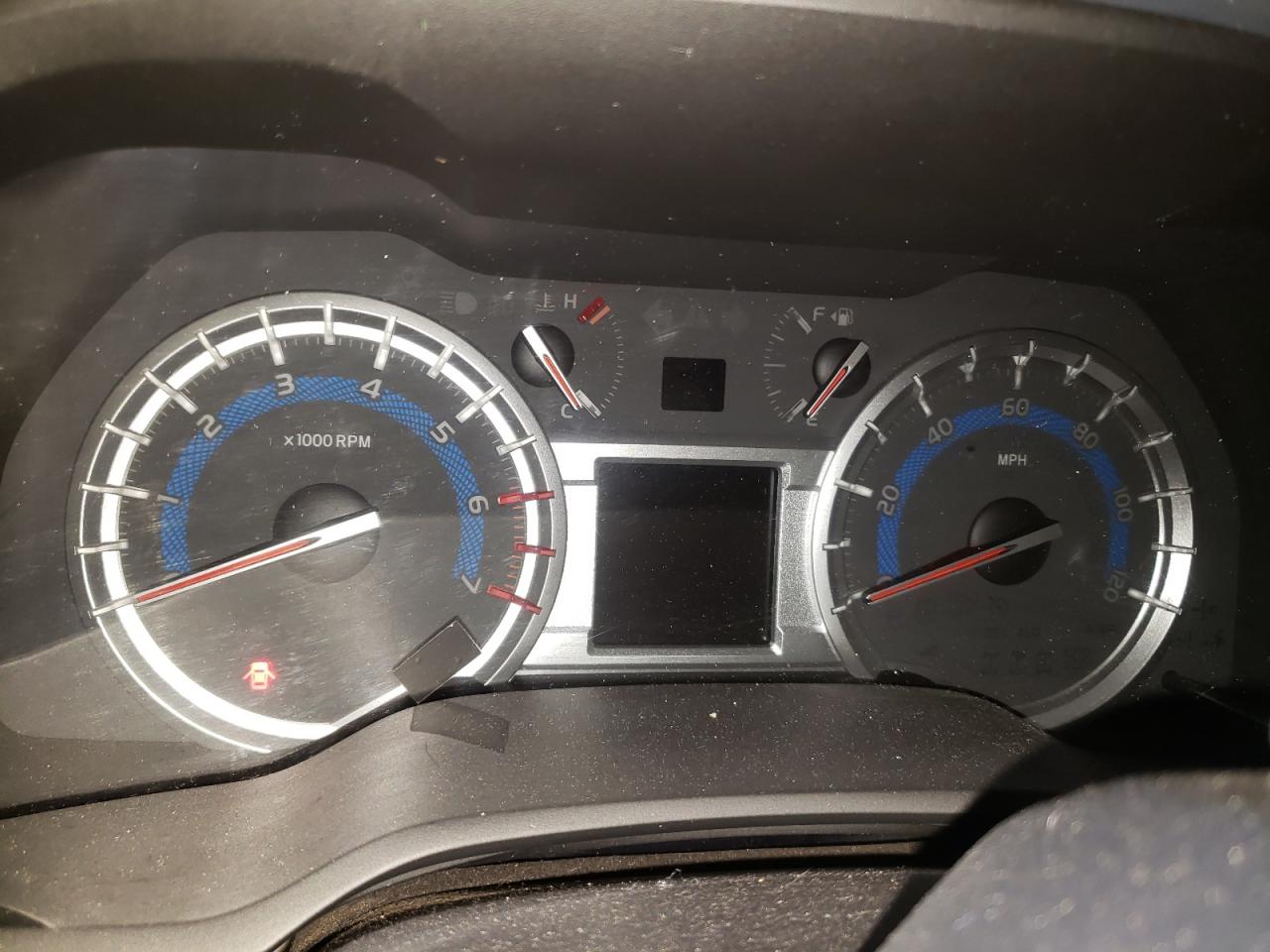 Photo 8 from auction – 2015 TOYOTA 4RUNNER SR with VIN JTEBU5JR8F5210179