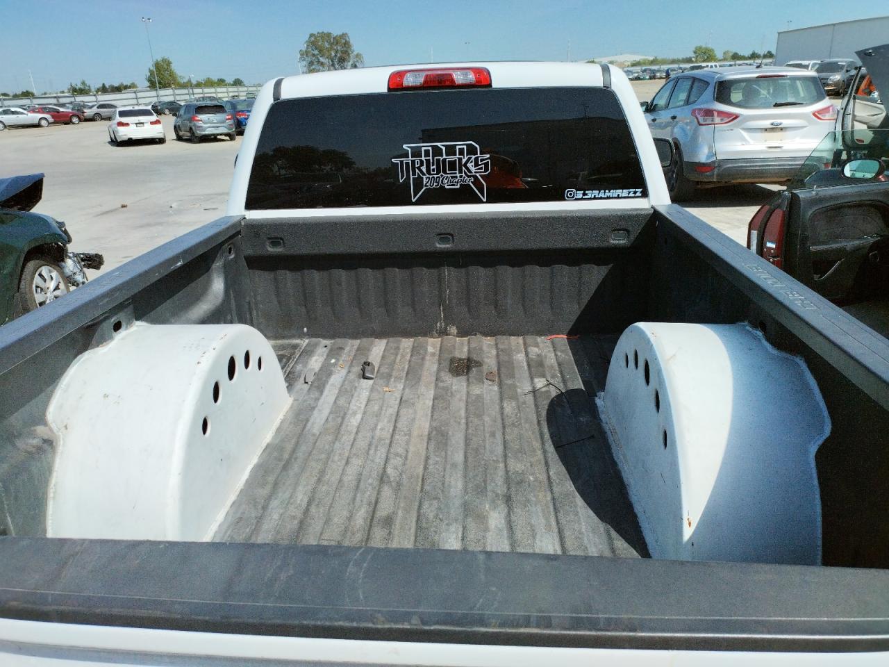 Photo 6 from auction – 2016 CHEVROLET SILVERADO with VIN 1GCNCNEC2GZ427540