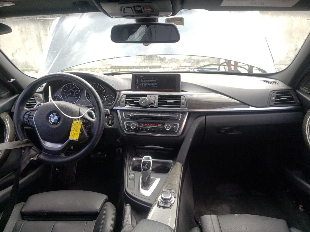 Photo 9 from auction – 2012 BMW 335 I with VIN WBA3A9C5XCF270843