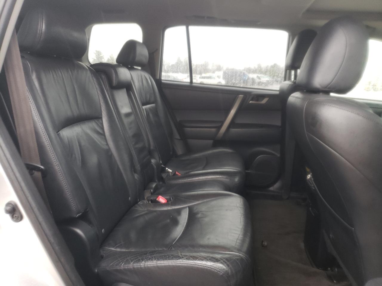 Photo 6 from auction – 2008 TOYOTA HIGHLANDER with VIN JTEES43A282002095