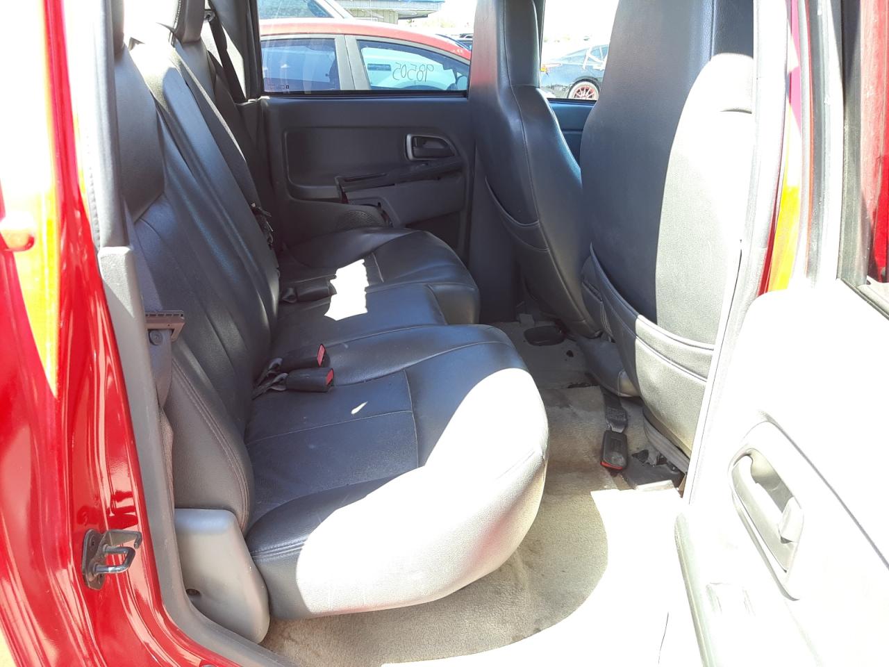 Photo 6 from auction – 2004 CHEVROLET COLORADO with VIN 1GCDS136748192249