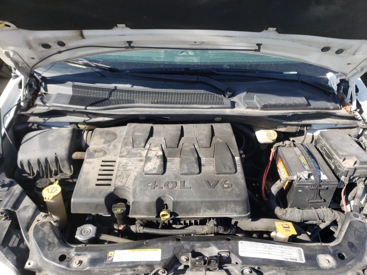 Photo 7 from auction – 2010 CHRYSLER TOWN & COU with VIN 2A4RR8DX8AR405009