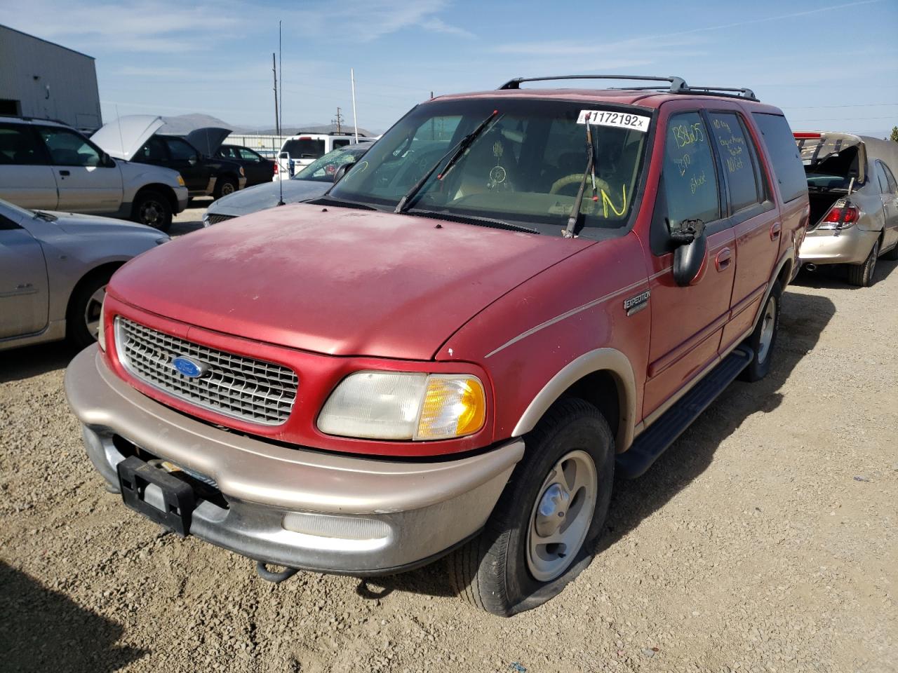 Фото 2 с аукциона – 1997 FORD EXPEDITION с VIN 1FMFU18L2VLB60224
