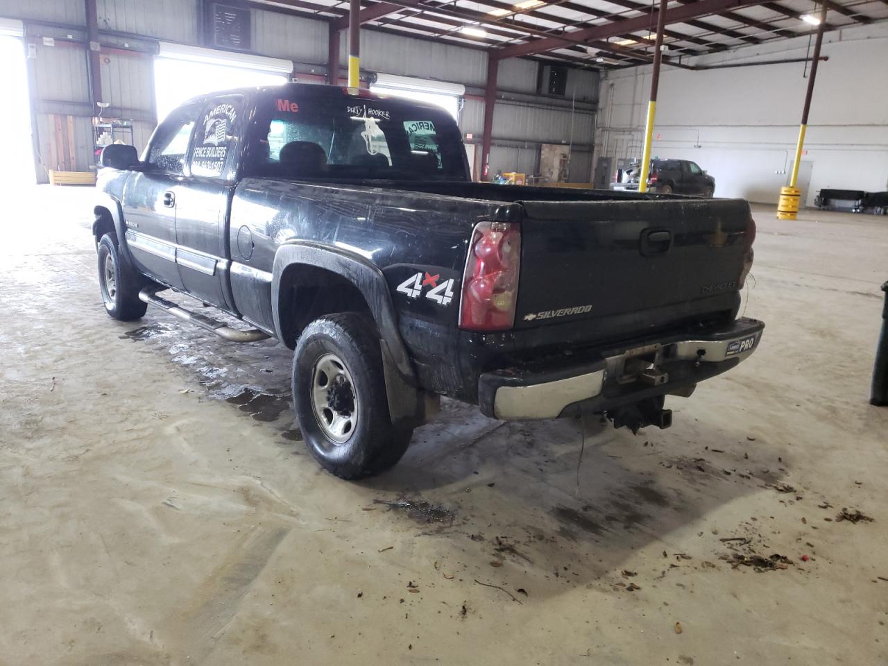 Photo 3 from auction – 2003 CHEVROLET SILVERADO with VIN 1GCHK29U33E178121