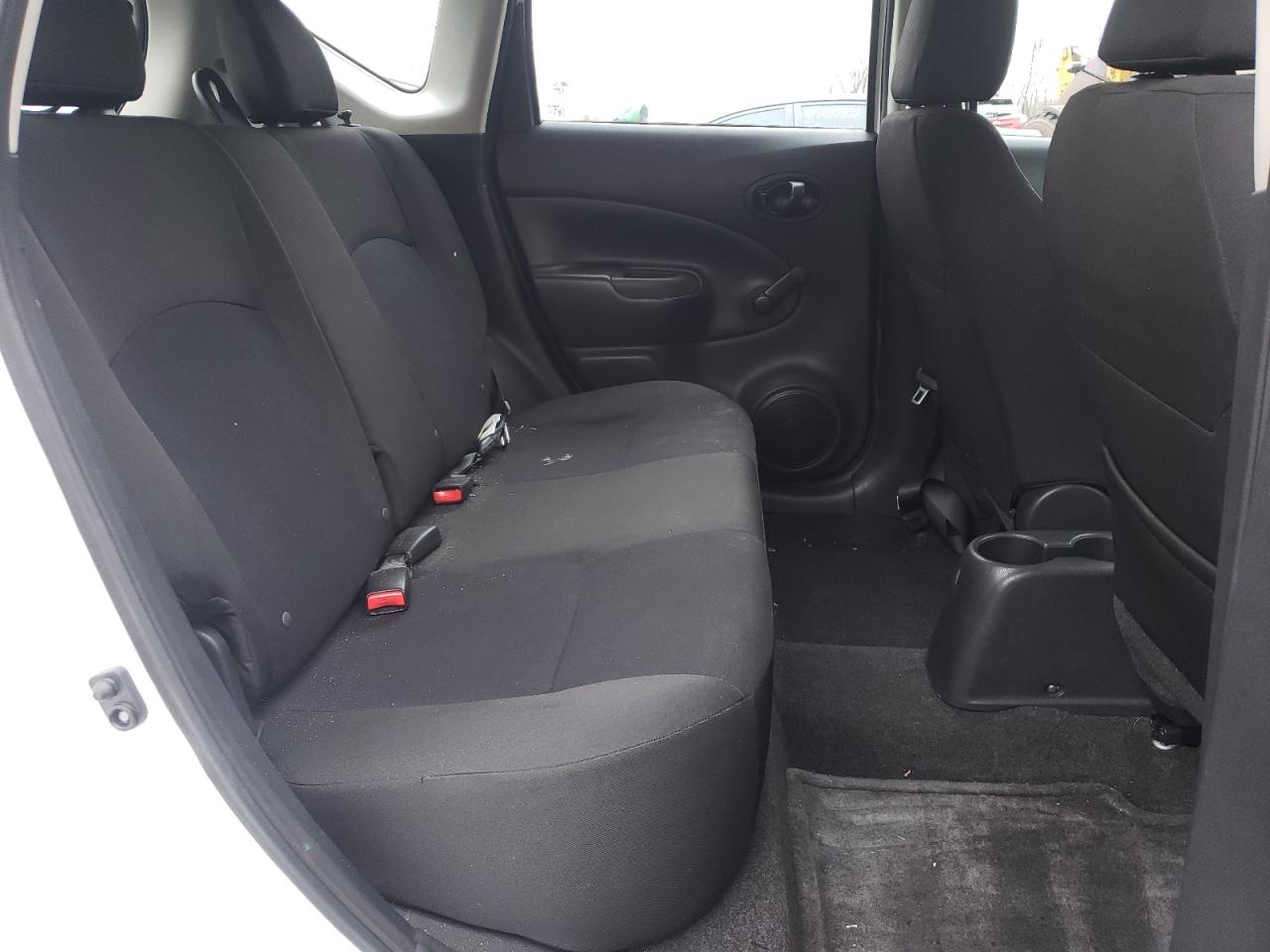 Photo 6 from auction – 2017 NISSAN VERSA NOTE with VIN 3N1CE2CP9HL356435
