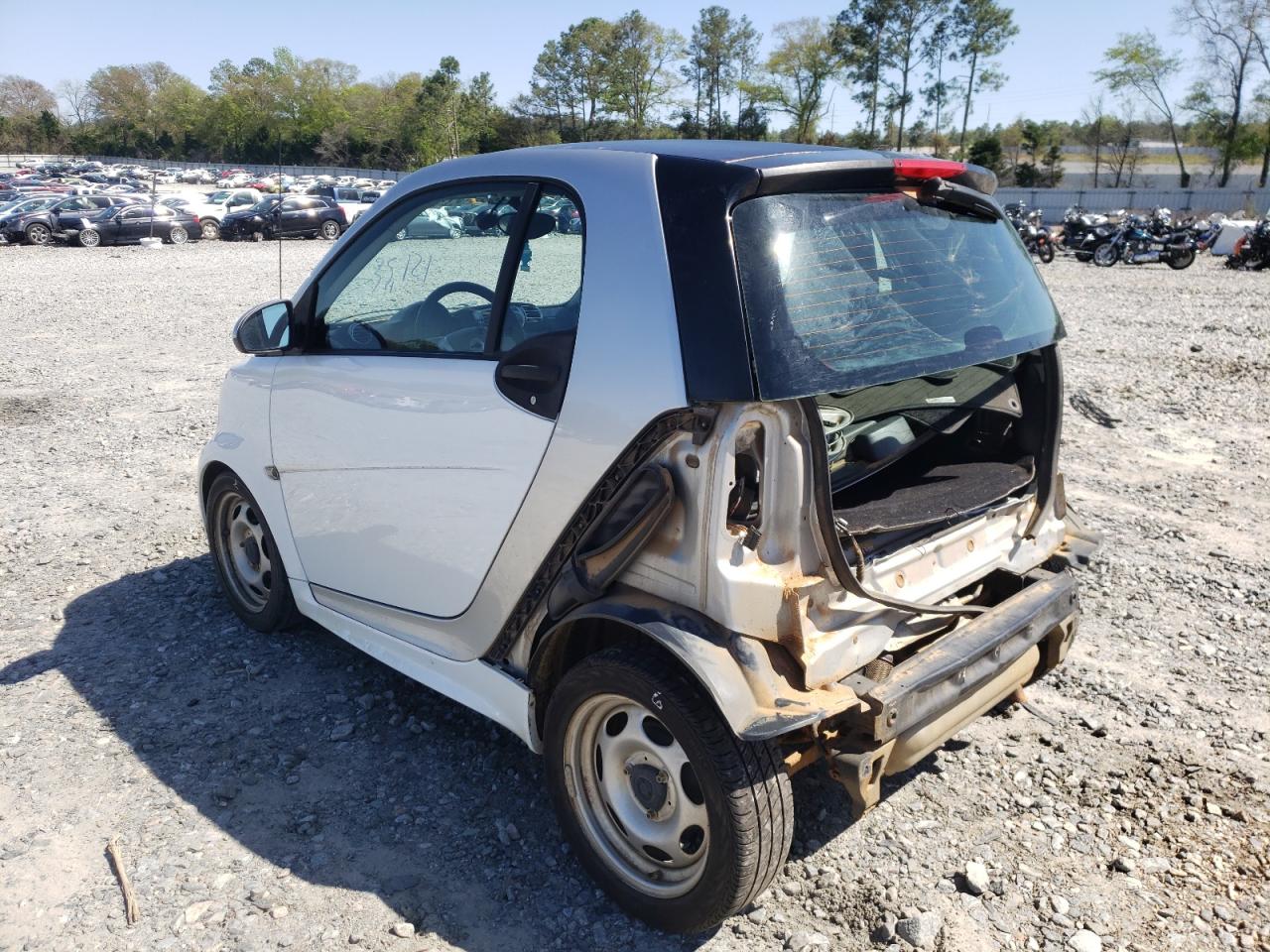 Photo 3 from auction – 2015 SMART FORTWO PUR with VIN WMEEJ3BA4FK807145