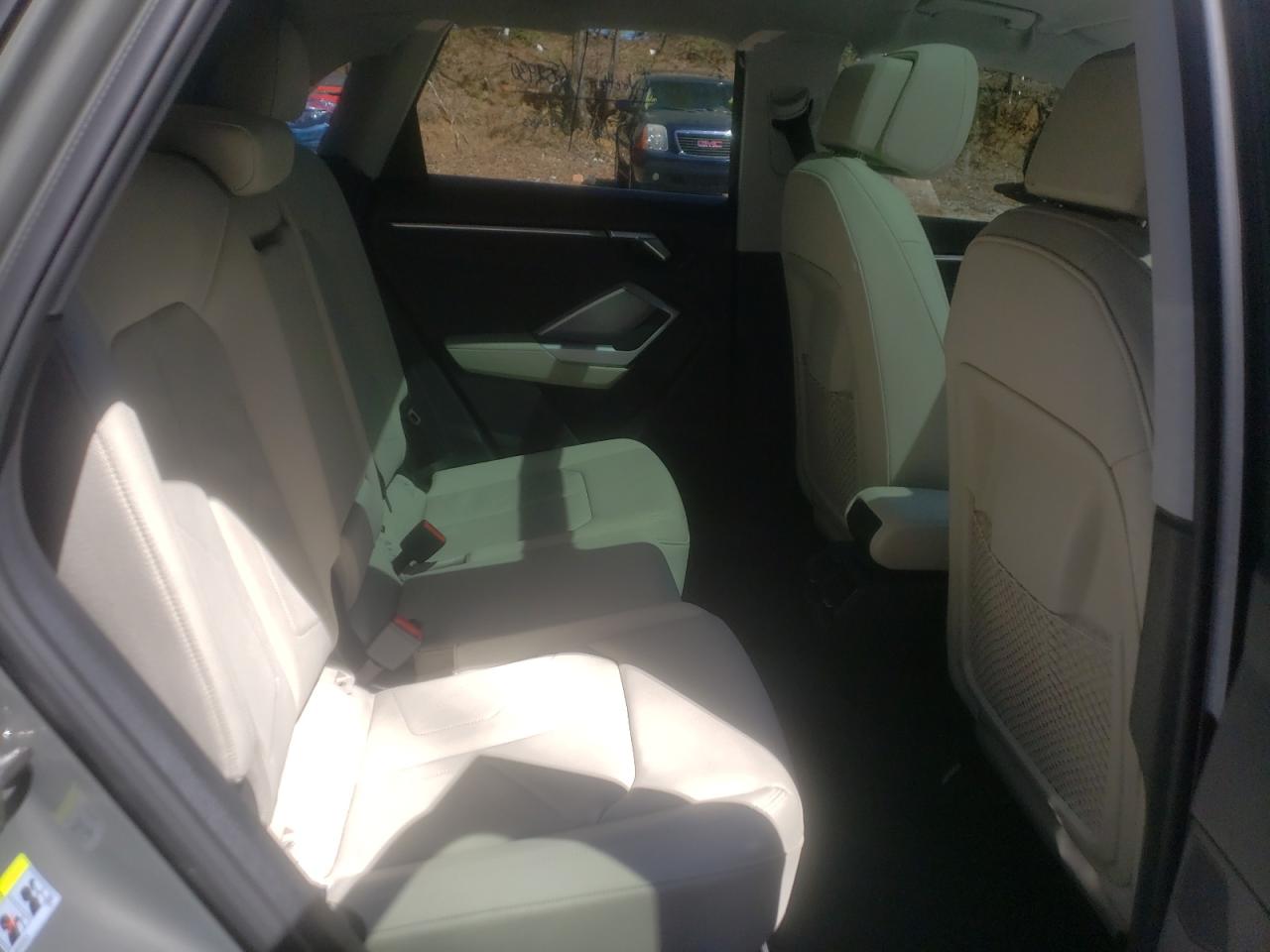 Photo 6 from auction – 2021 AUDI Q3 PREMIUM with VIN WA1EECF3XM1006683