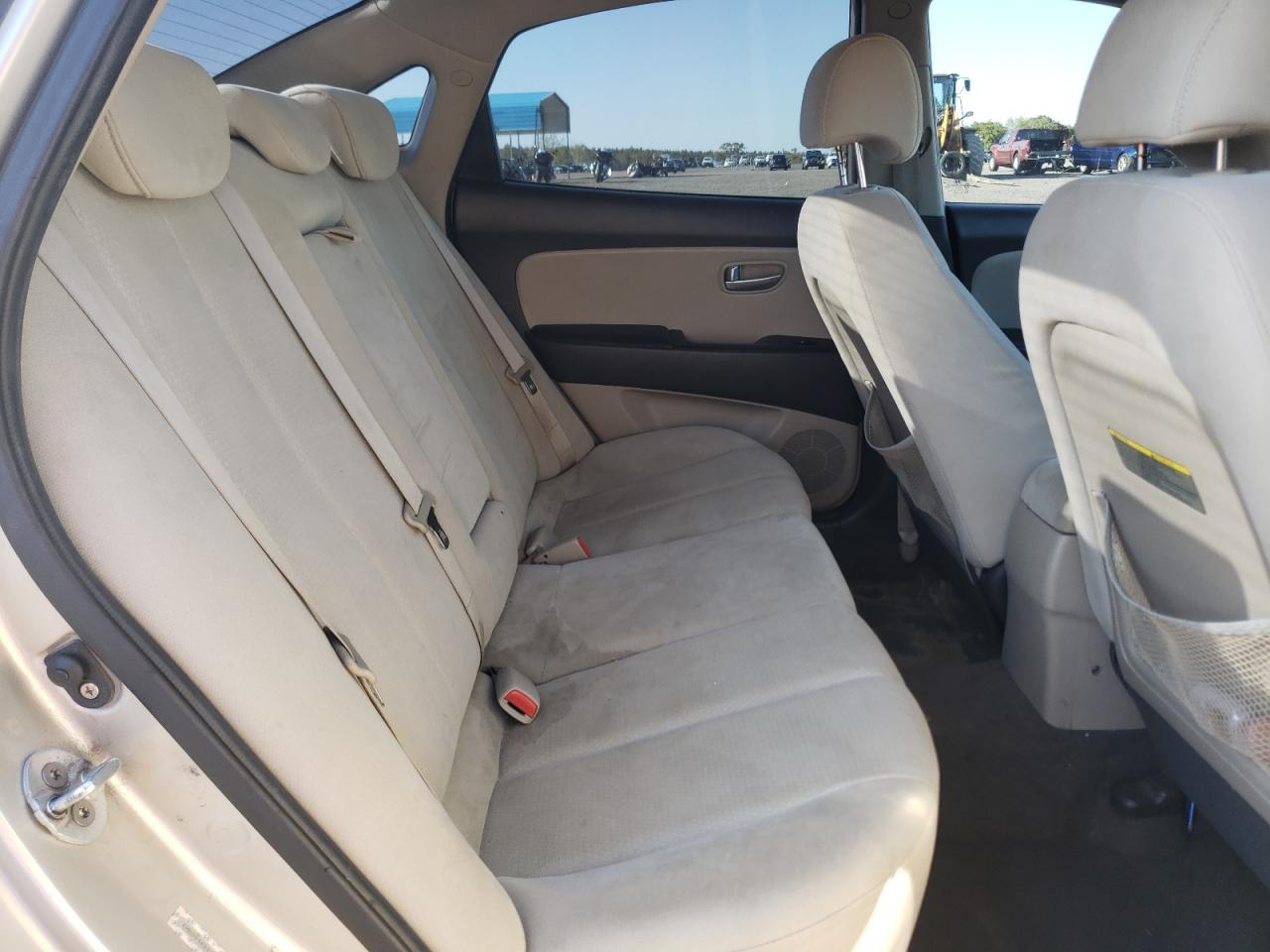 Photo 6 from auction – 2008 HYUNDAI ELANTRA GL with VIN KMHDU46D28U445895
