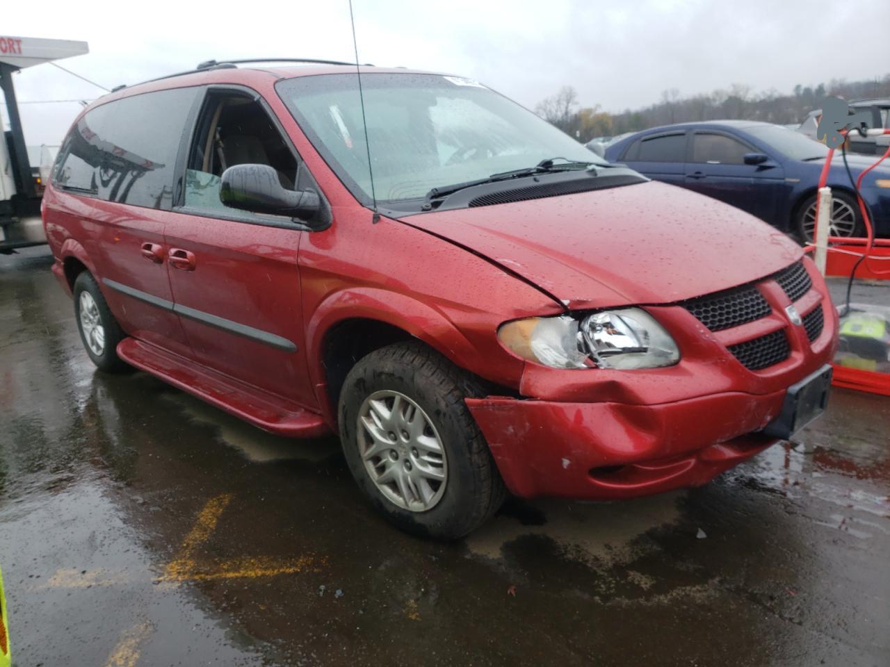 DODGE GRAND CARA 2002 con VIN 2B4GP44312R701612 - Foto de la subasta