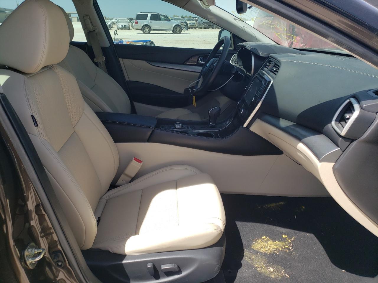 Photo 5 from auction – 2016 NISSAN MAXIMA 3.5 with VIN 1N4AA6AP1GC449864
