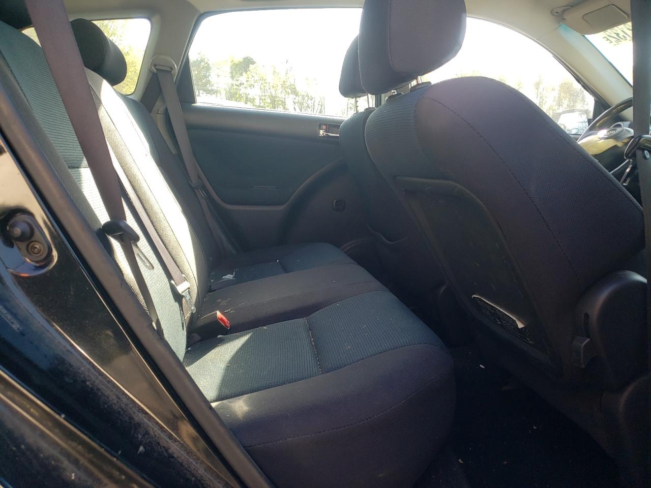 Photo 6 from auction – 2005 TOYOTA COROLLA MA with VIN 2T1KR32E25C375944