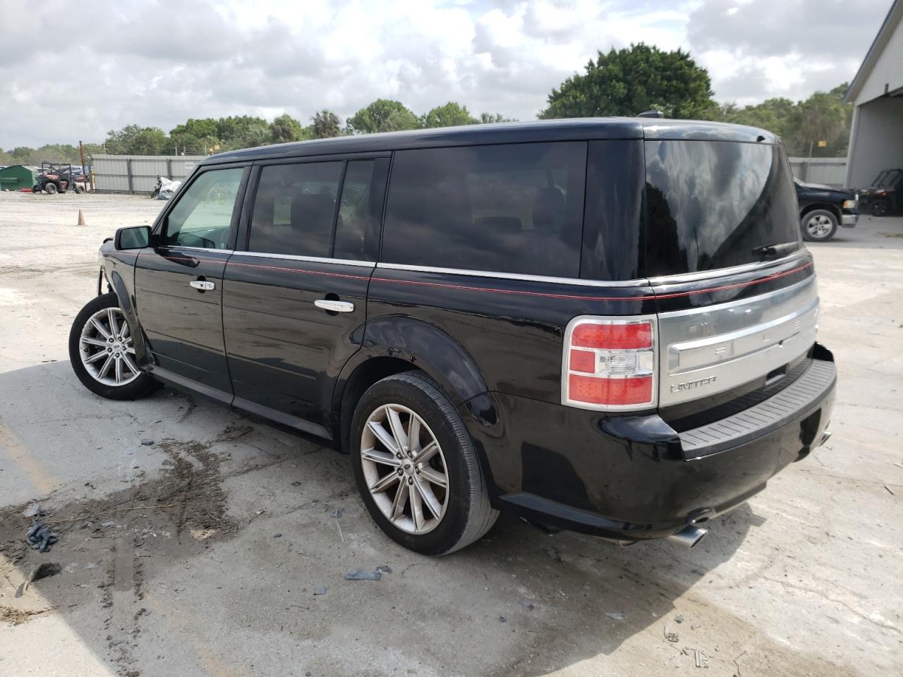 Photo 3 from auction – 2019 FORD FLEX LIMIT with VIN 2FMGK5D87KBA13640