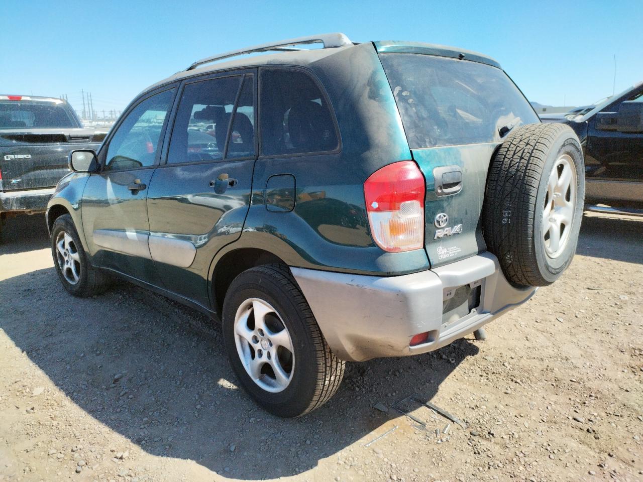 Photo 3 from auction – 2002 TOYOTA RAV4 with VIN JTEGH20V520050454