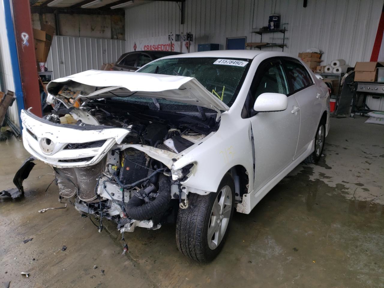 Photo 2 from auction – 2011 TOYOTA CAROLLA with VIN 2T1BU4EE2BC585388