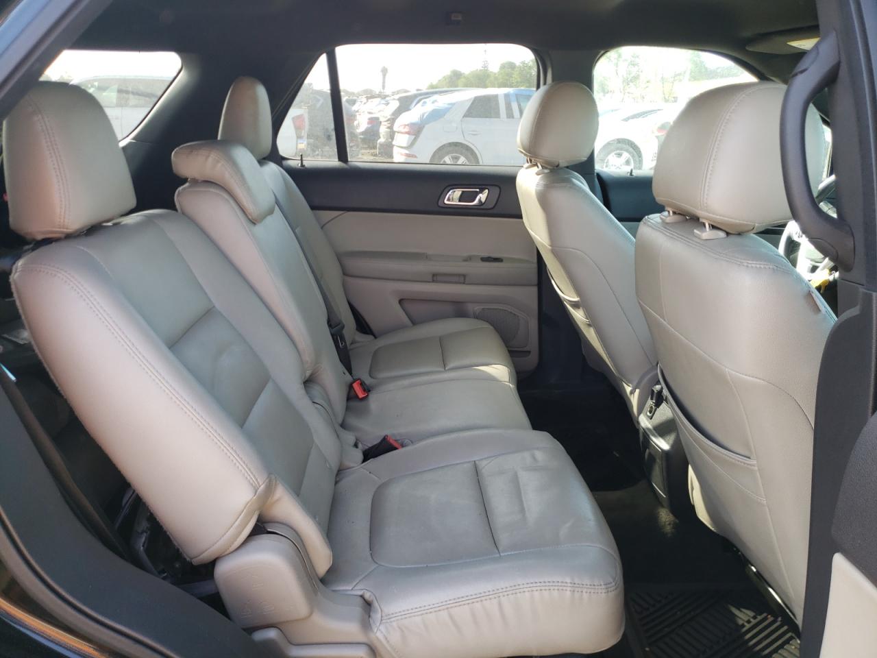 Photo 6 from auction – 2014 FORD EXPLORER with VIN 1FM5K7B82EGB01725